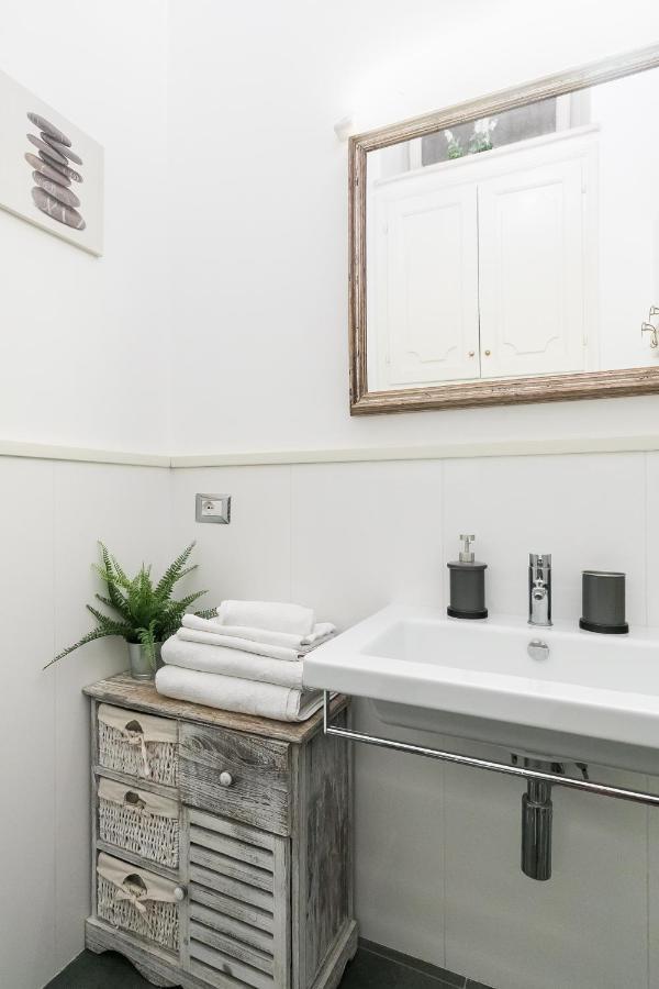 Tevere Rome Apartments エクステリア 写真